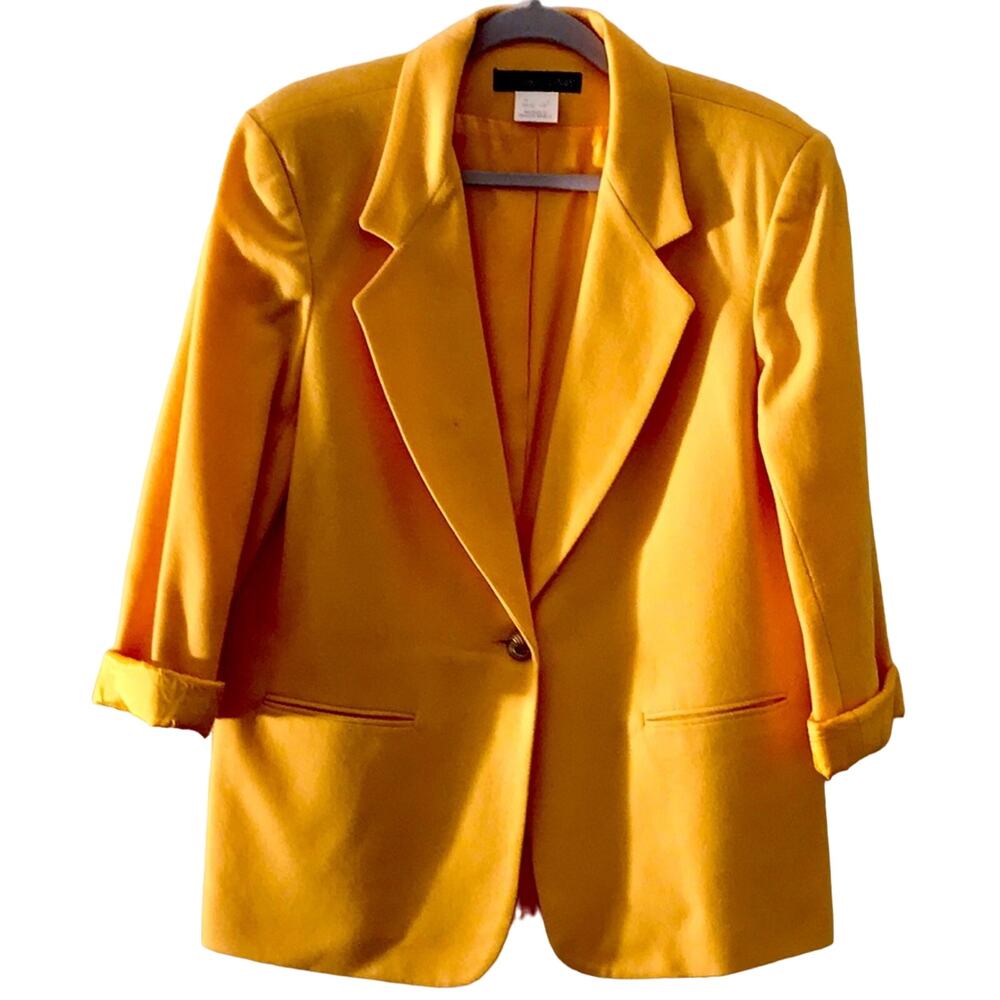 Savannah Yellow Pure Wool Blazer. 10P